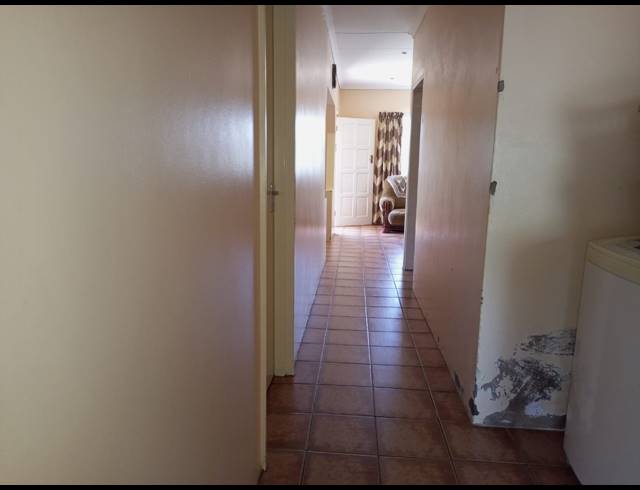 3 BEDROOM FREESTANDING FOR SALE IN WOODLANDS